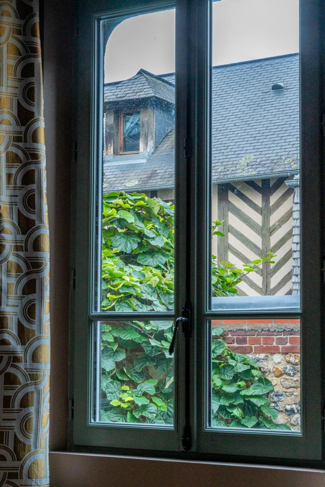 La Mondaine - Idealement Situe, Charme Honfleur Esterno foto